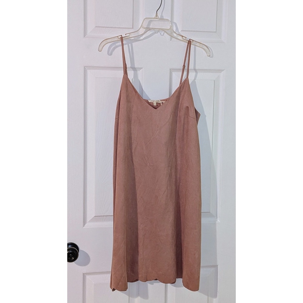 Mystree Boutique Mini Dress Scalloped Bottom Sleeveless Casual V Neck Pink L NWT